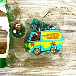 NWT Scooby-Doo Christmas Ornament Mystery Van Trevco Keepsake